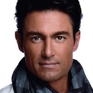 fernando colunga|More.